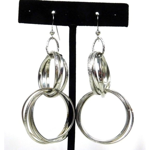 Multi Circle-Link Interlocking Hoops Polished Textured Dangled Pierced Earrings - Picture 4 of 8